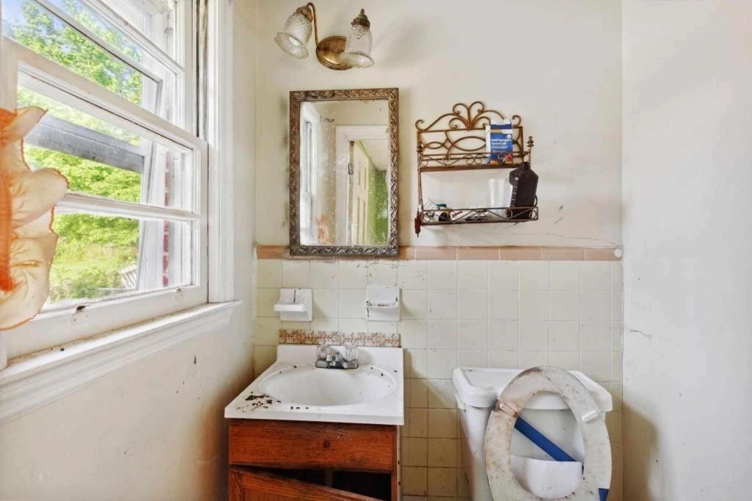 Original bathroom vanity before renovation